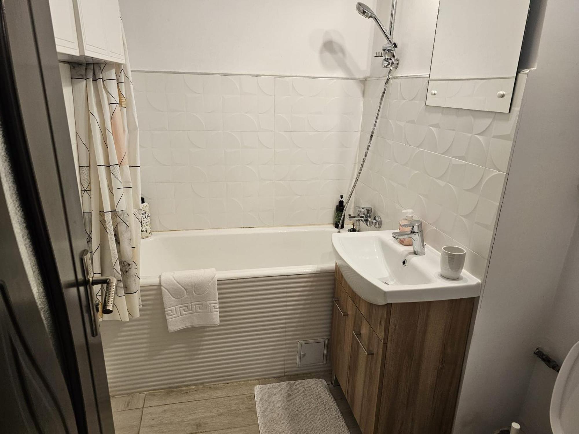 Olivia'S Studio - Apartment Яссы Экстерьер фото